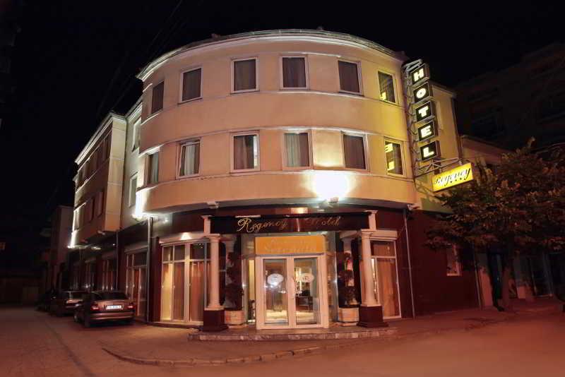 Hotel Regency كورتشي المظهر الخارجي الصورة