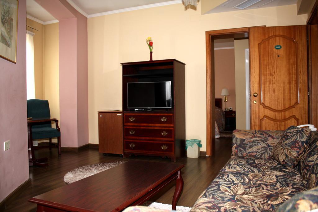 Hotel Regency كورتشي المظهر الخارجي الصورة